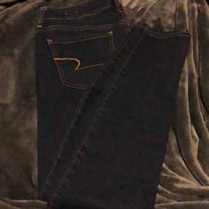 Size 10 skinny jegging American Eagle